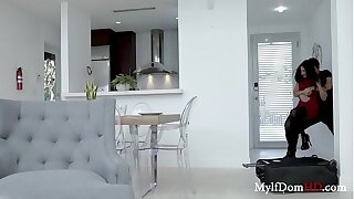 Sheena Ryder gets her PUSSY wrecked
